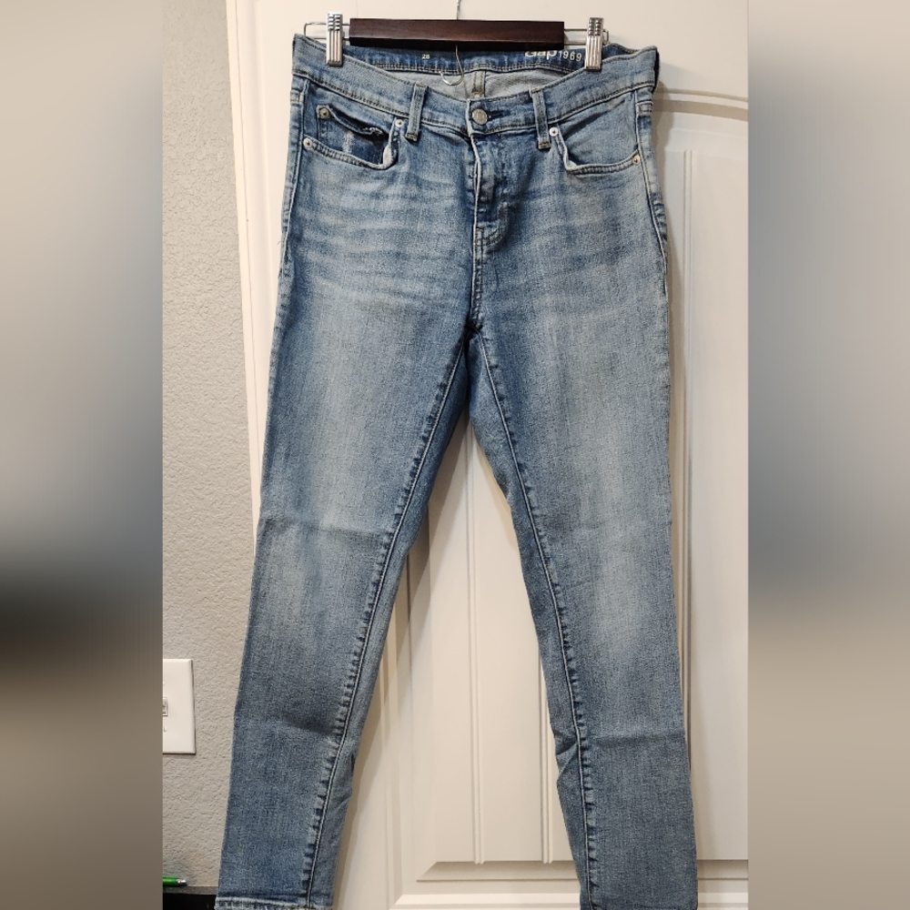 GAP Boyfriend ankle jeans
